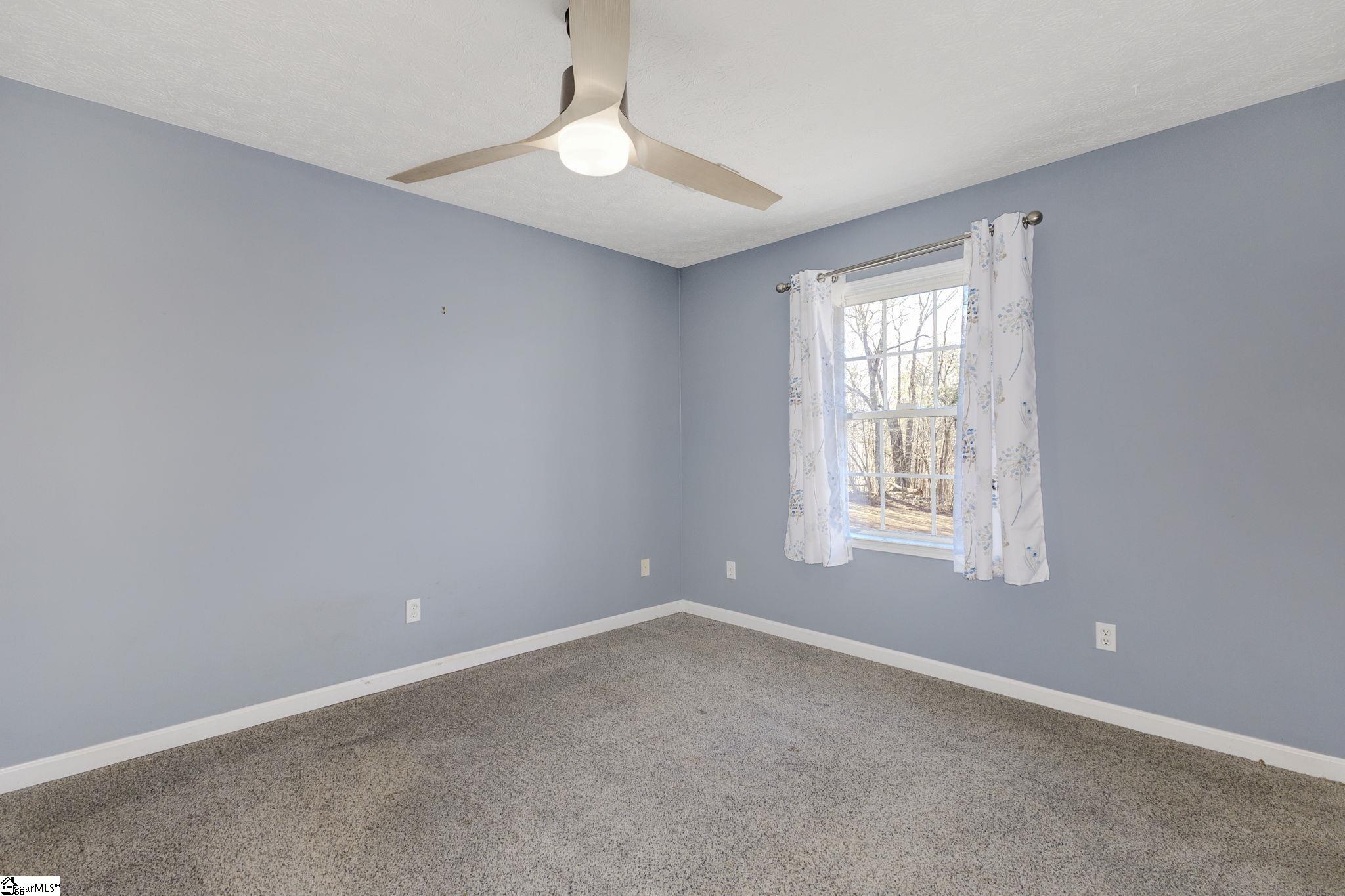 165 Commodore Drive Duncan, SC 29334 - Photo 36 of 49