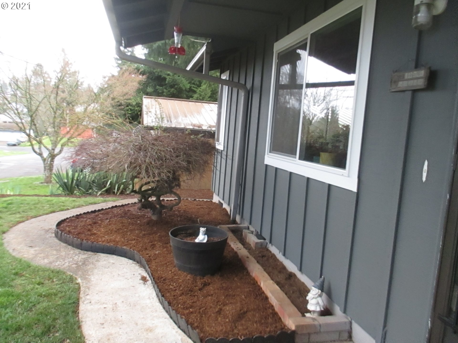 425 Southwest Walnut Street Willamina, OR 97396 - Photo 5 of 22 Gallery Image 5