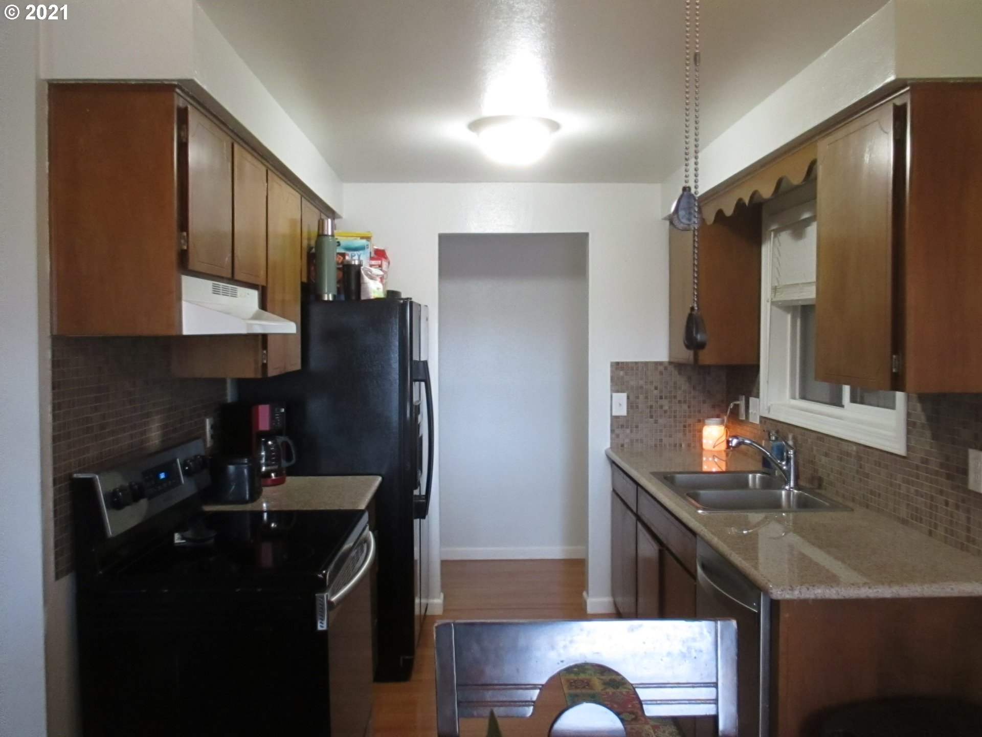 425 Southwest Walnut Street Willamina, OR 97396 - Photo 9 of 22 Gallery Image 9