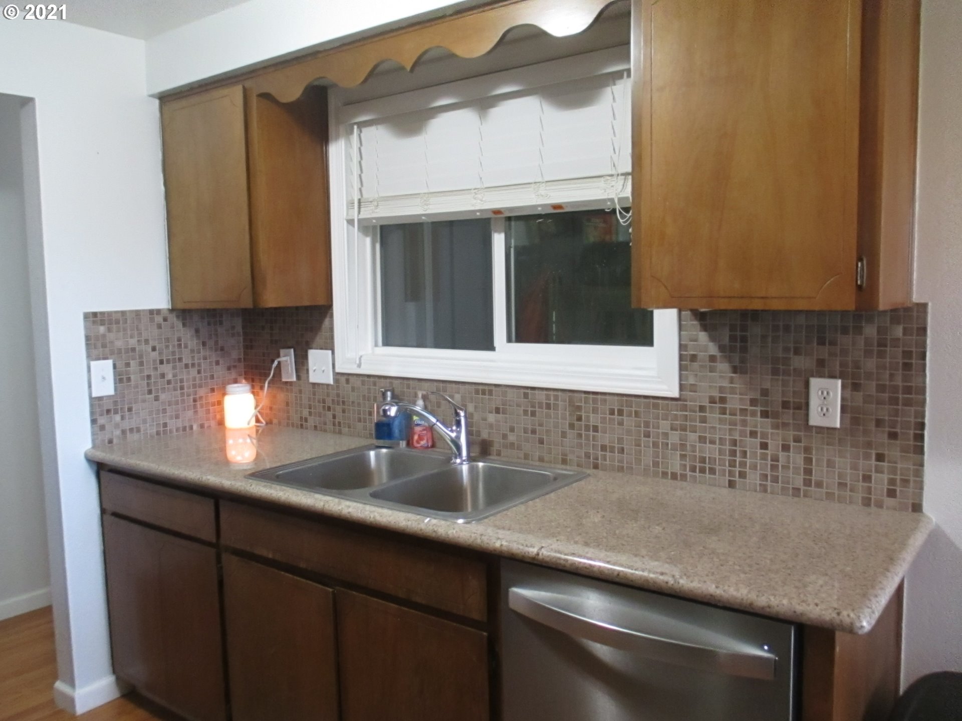 425 Southwest Walnut Street Willamina, OR 97396 - Photo 10 of 22 Gallery Image 10