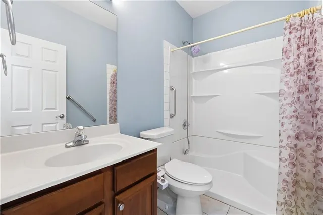 $2,695 | 903 Misty View Court Southwest, Lilburn, GA 30047