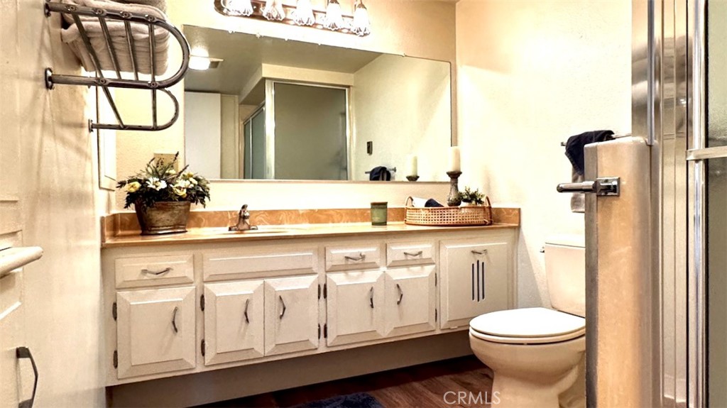 1181 Oakmont Road Seal Beach, CA 90740 - Photo 24 of 30