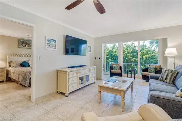 $7,000 | 1051 3rd Street South, Unit 301, Naples, FL 34102