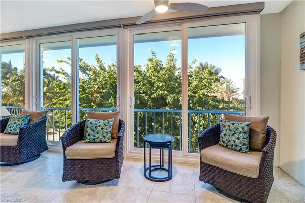 $7,000 | 1051 3rd Street South, Unit 301, Naples, FL 34102