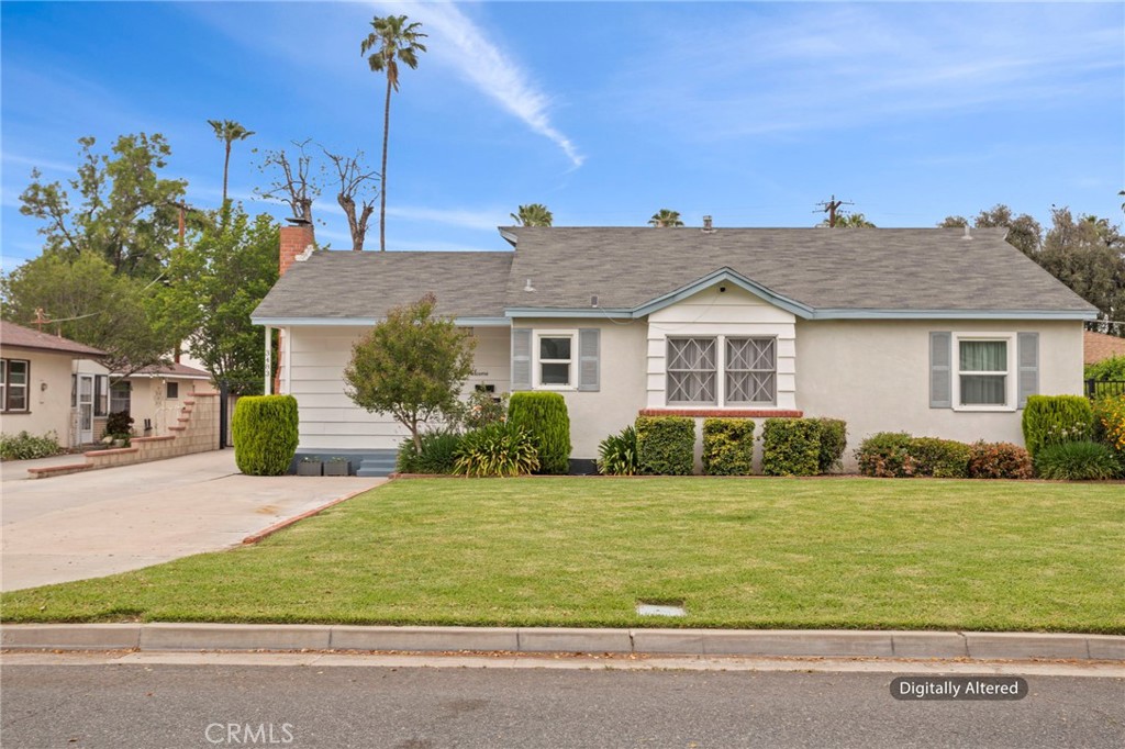 3483 Wanda Way Riverside, CA 92506 - Photo 3 of 32