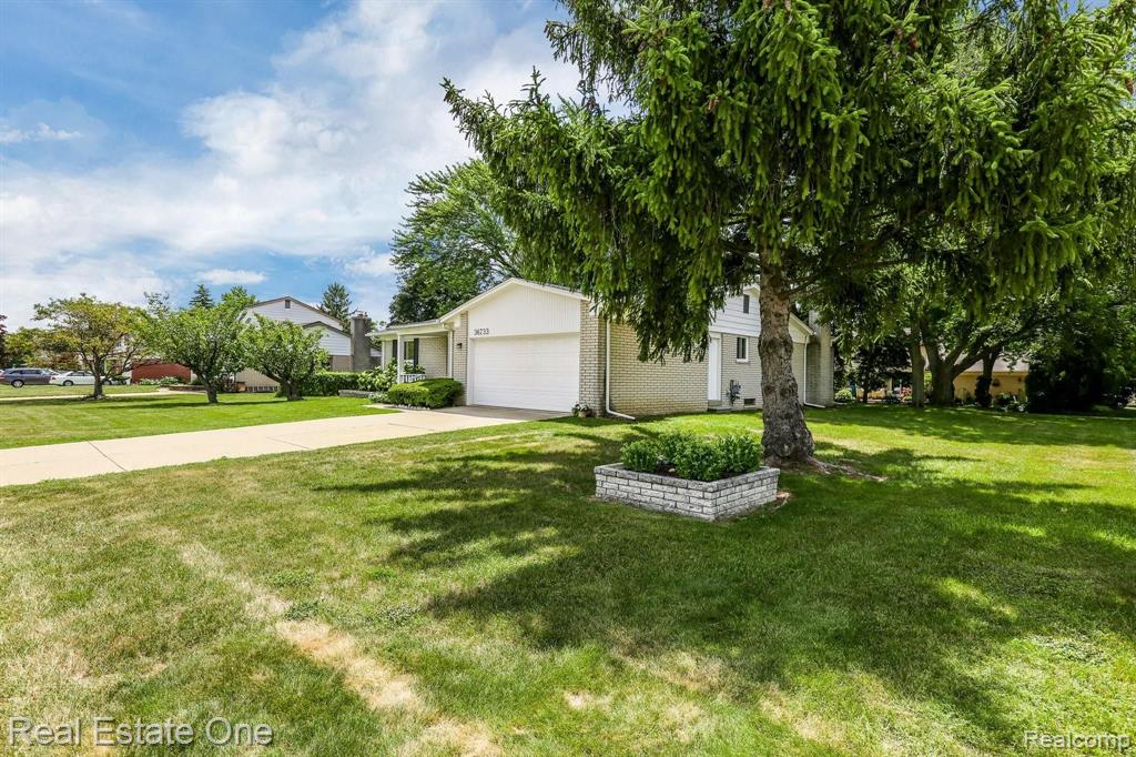 36733 West Seven Mile Road Livonia, MI 48152 - Photo 20 of 28