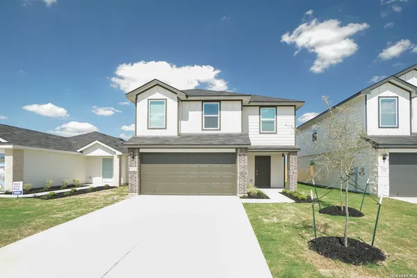 $2,100 | 1255 Avery Ranch Drive, New Braunfels, TX 78130