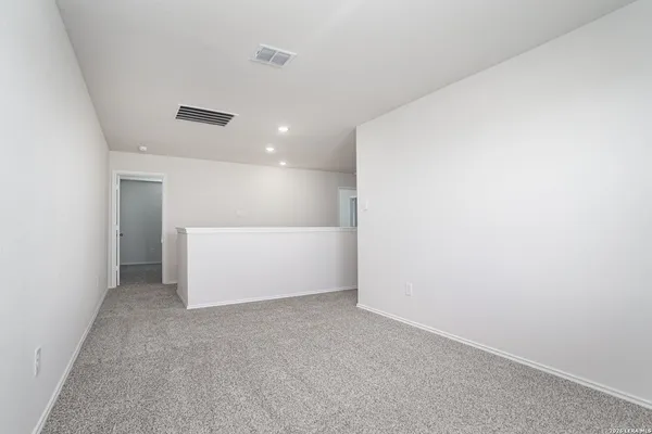 $2,100 | 1255 Avery Ranch Drive, New Braunfels, TX 78130