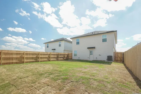 $2,100 | 1255 Avery Ranch Drive, New Braunfels, TX 78130