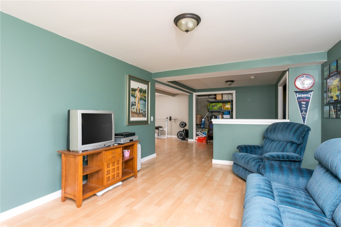 101 Old Snake Hill Road Glocester, RI 02814 - Photo 20 of 27 Gallery Image 20