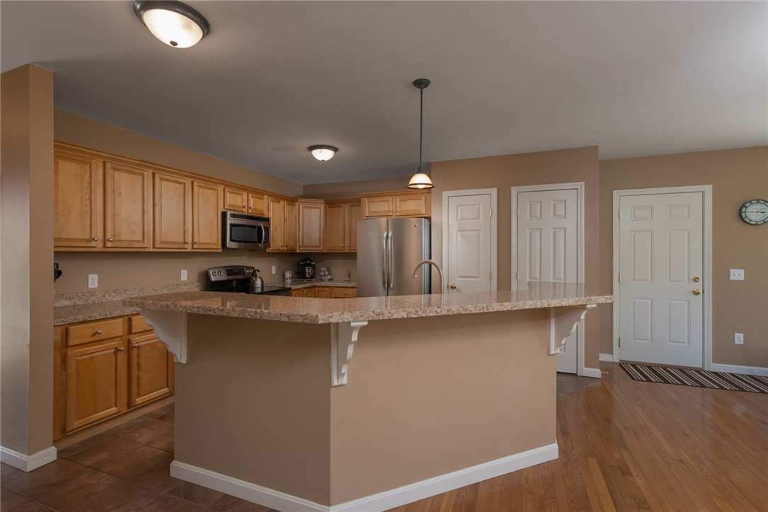 101 Old Snake Hill Road Glocester, RI 02814 - Photo 7 of 27 Gallery Image 7