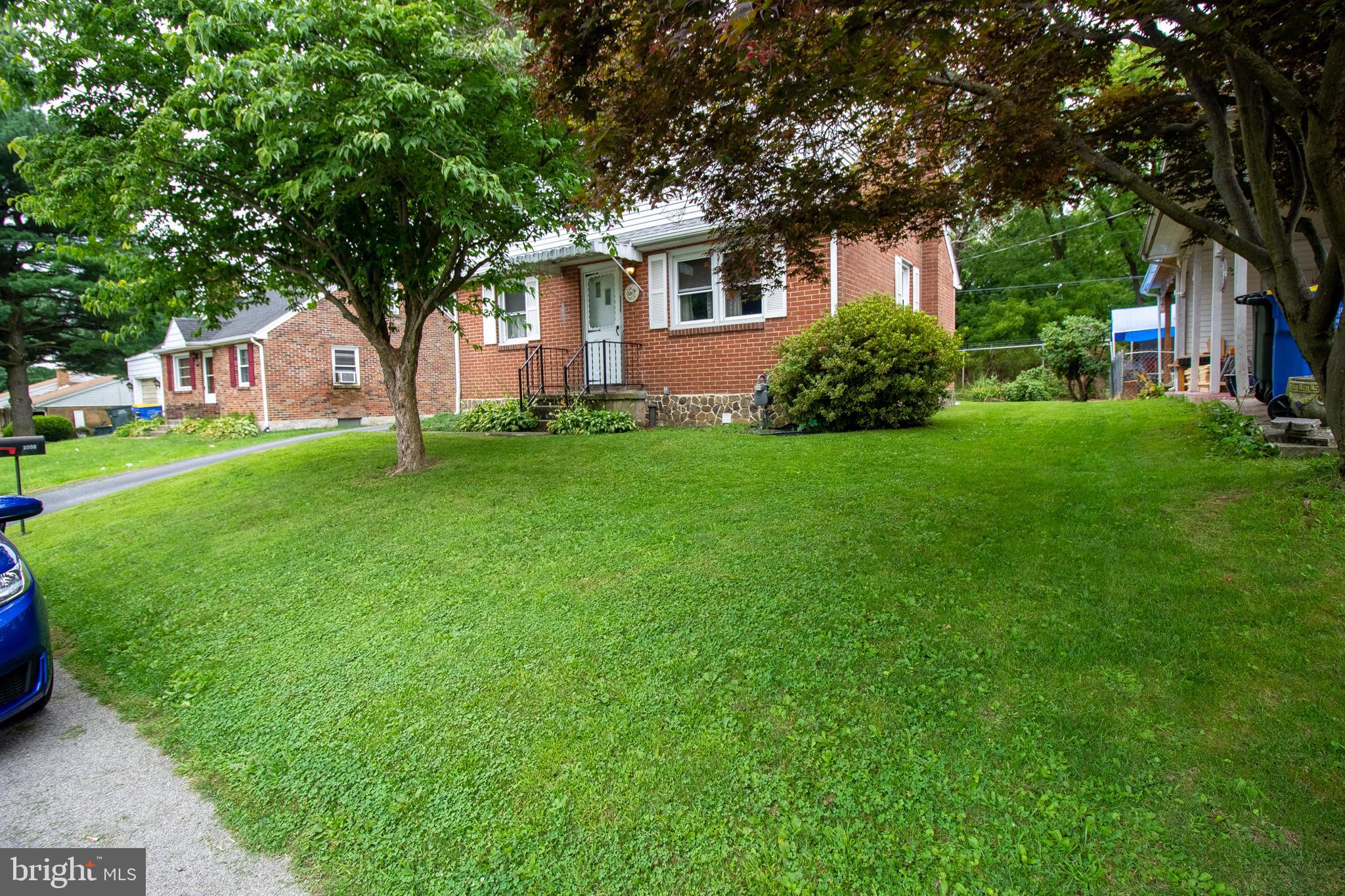 2008 City View Road York, PA 17406 - Photo 2 of 17 Gallery Image 2