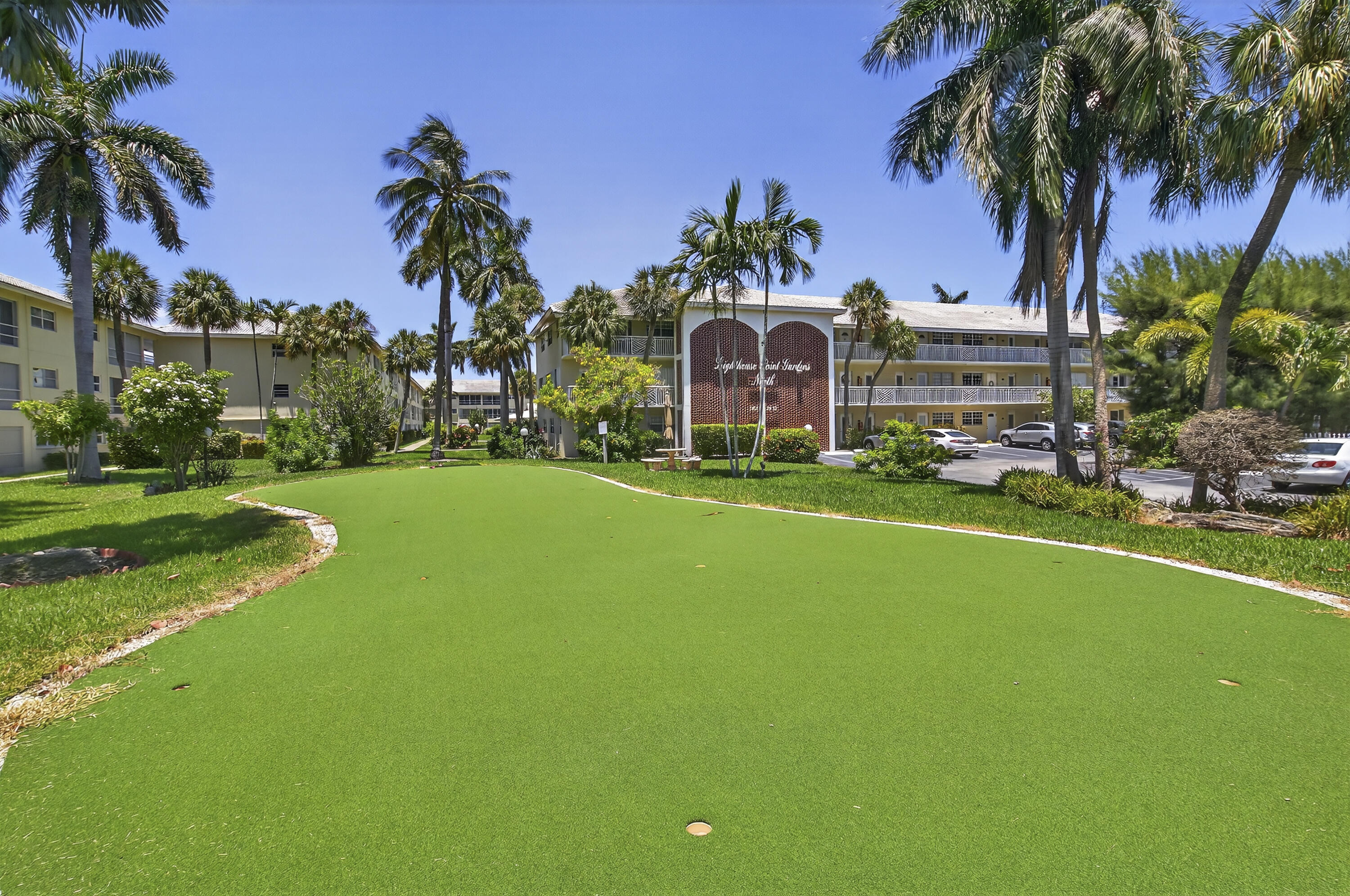 1951 Northeast 39th Street, Unit 255 Lighthouse Point, FL 33064 - Photo 1 of 35 daigle-46