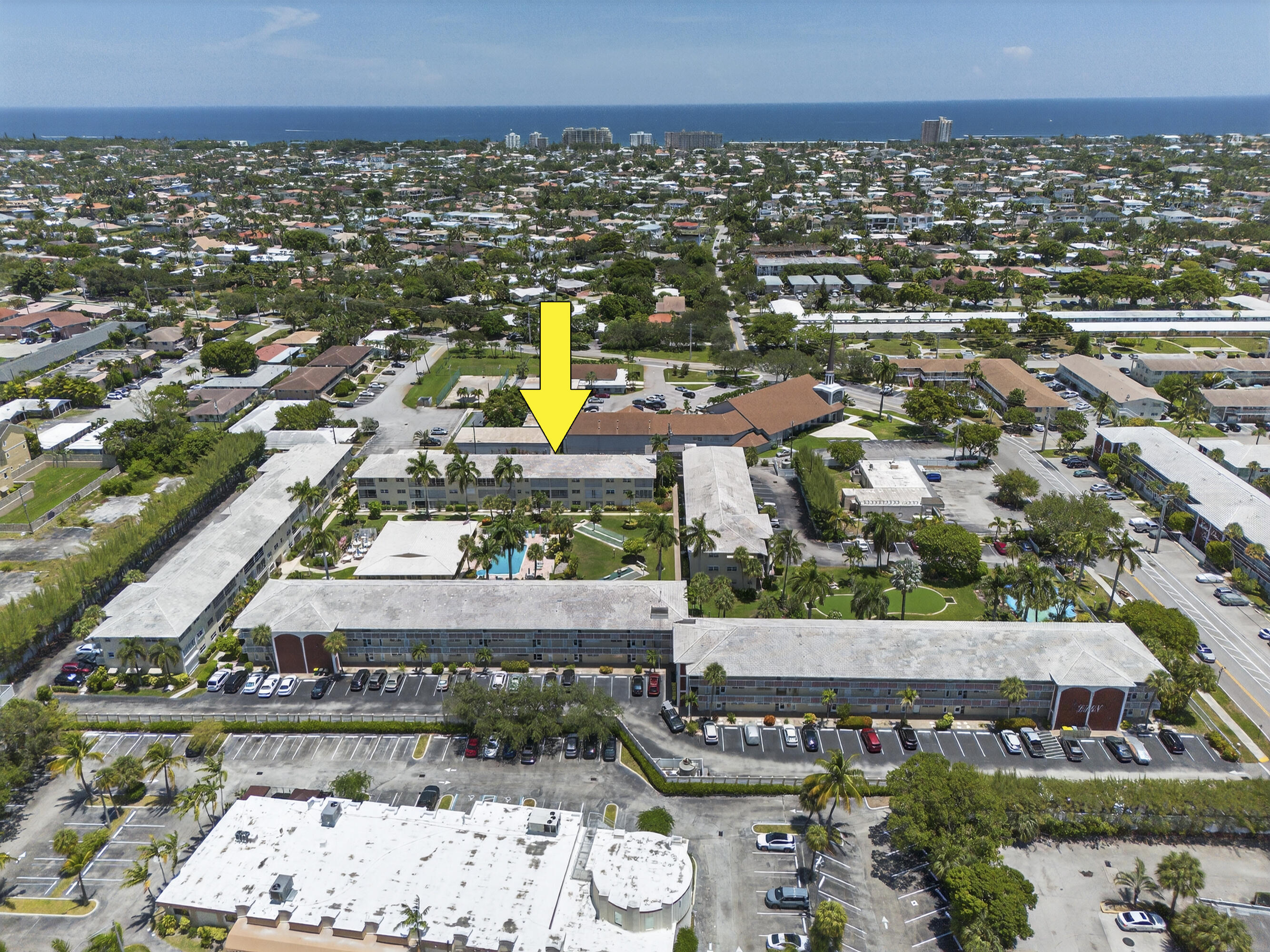 1951 Northeast 39th Street, Unit 255 Lighthouse Point, FL 33064 - Photo 32 of 35 daigle-49-arrow