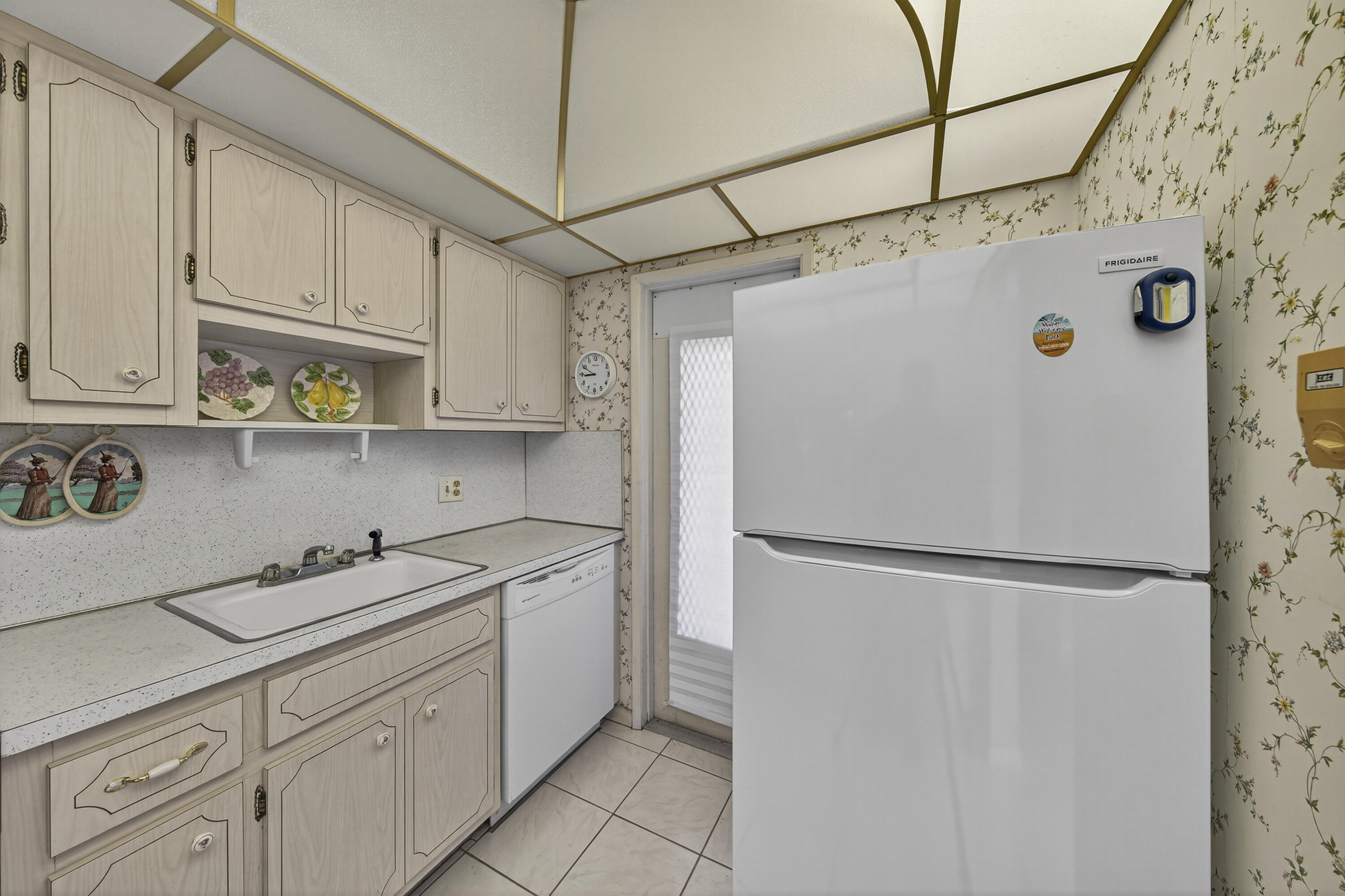 1951 Northeast 39th Street, Unit 255 Lighthouse Point, FL 33064 - Photo 8 of 35 daigle-19