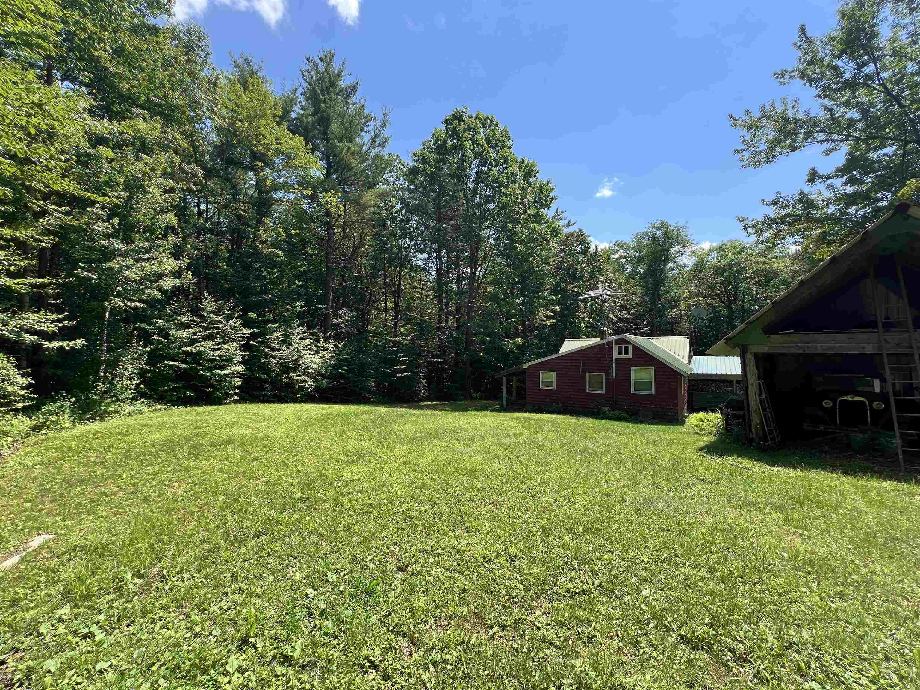 1943 East Hill Road Wardsboro, VT 05353 - Photo 1 of 20 Gallery Image 1
