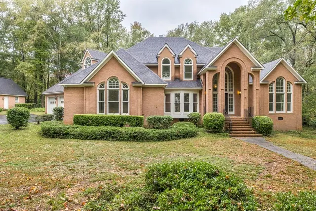 $719,995 | 155 Howard Oaks Drive, Macon, GA 31210