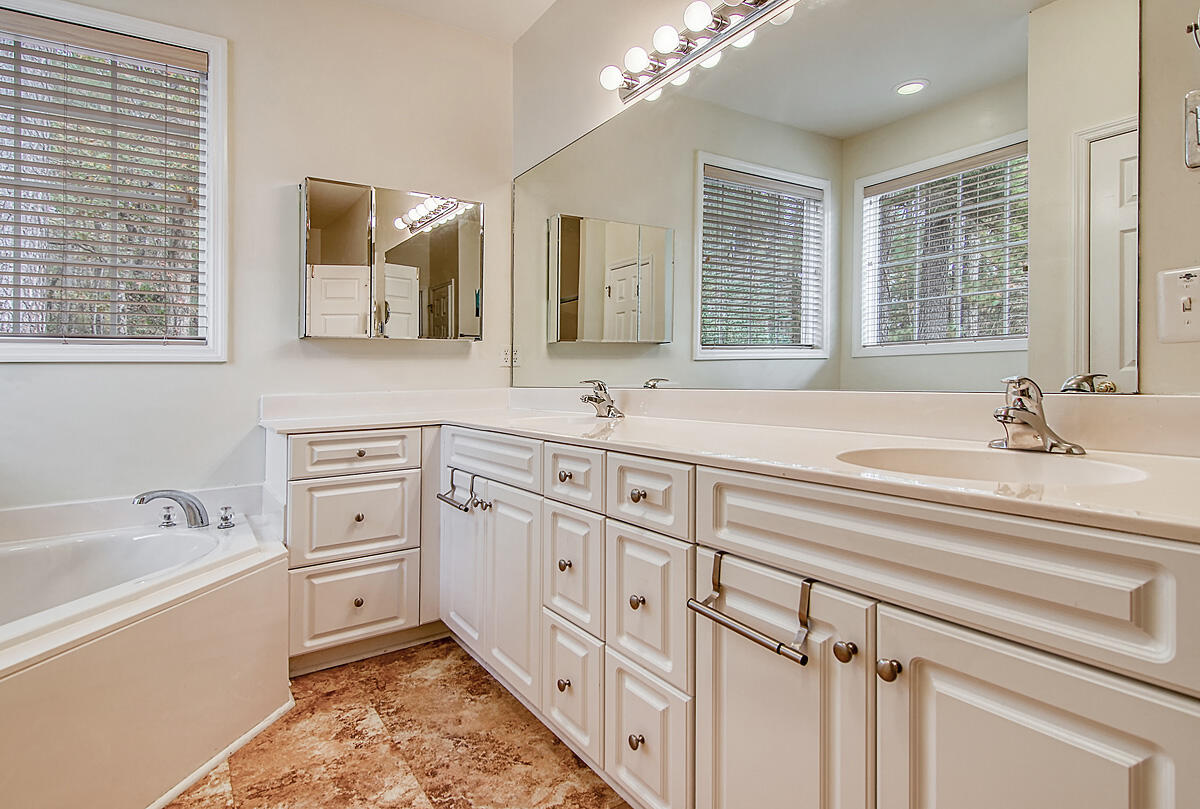 9341 Ayscough Road Summerville, SC 29485 - Photo 36 of 55 CREM_9341 Ayscough Rd_022
