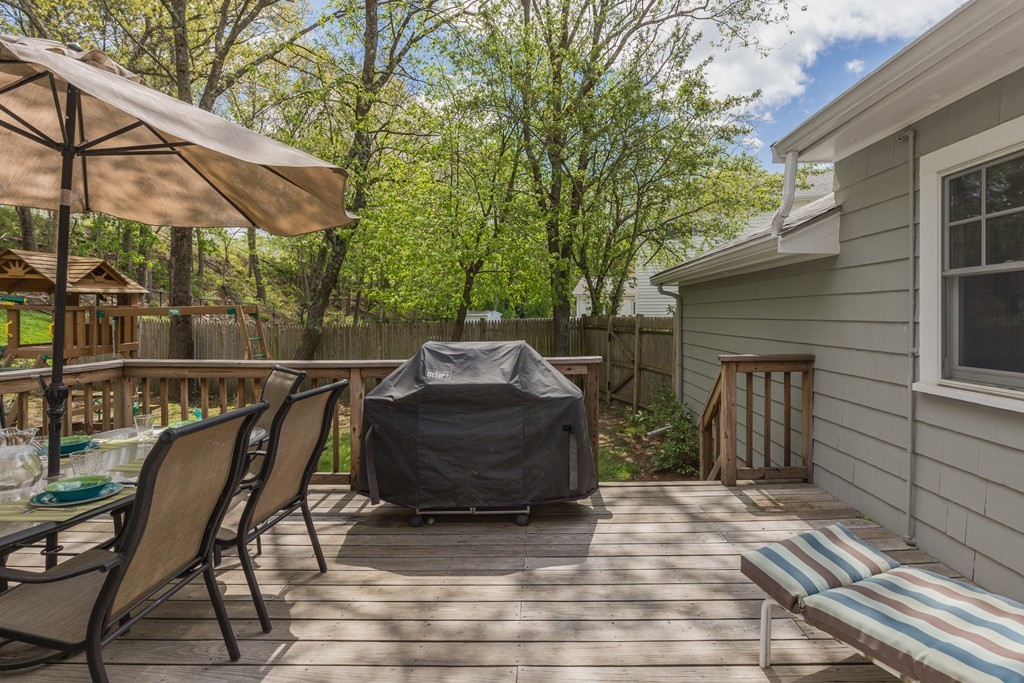 55 Evelyn Road Needham, MA 02494 - Photo 20 of 24