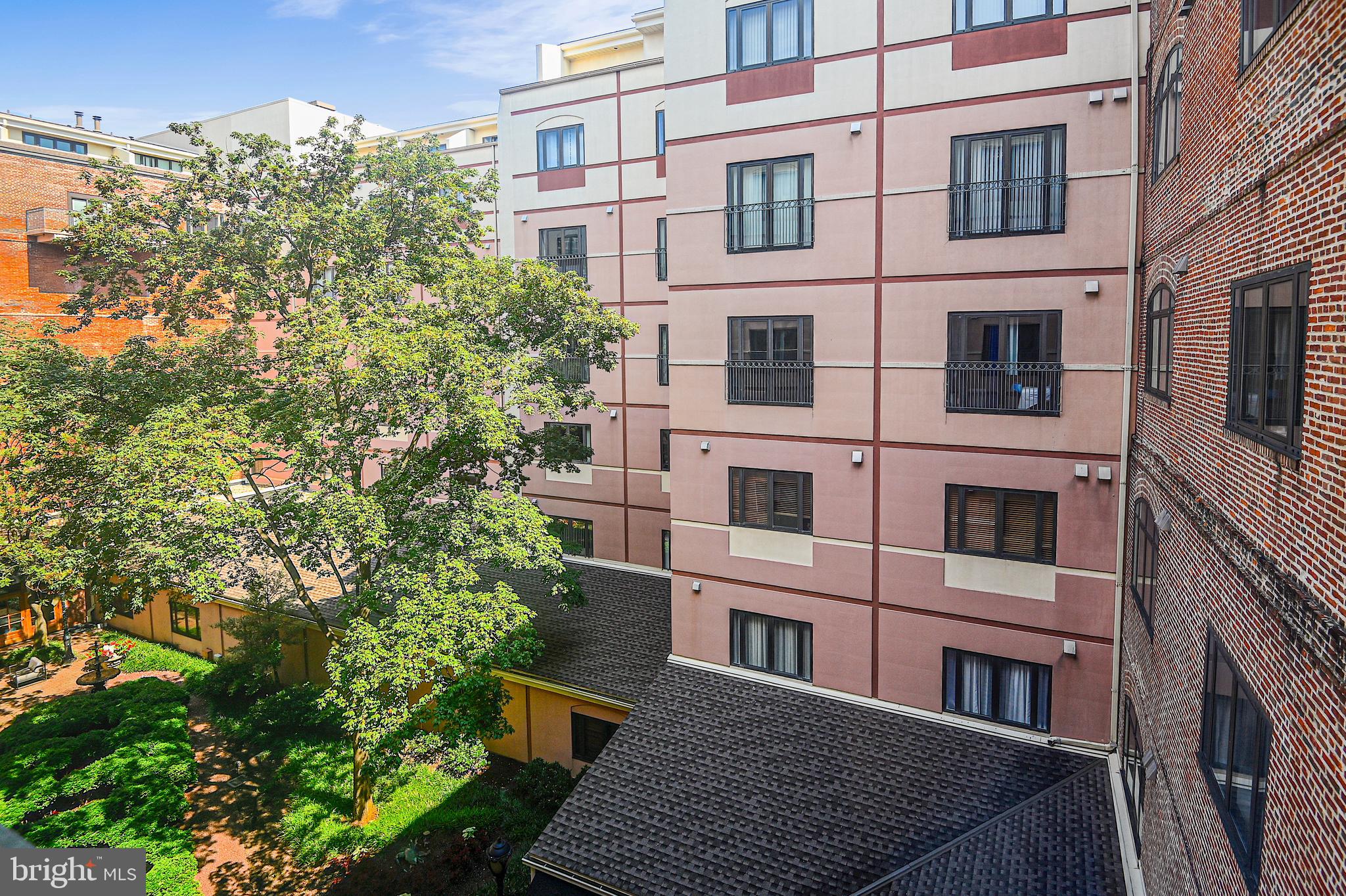 1000 Fell Street, Unit 415 Baltimore, MD 21231 - Photo 28 of 37 Courtyard