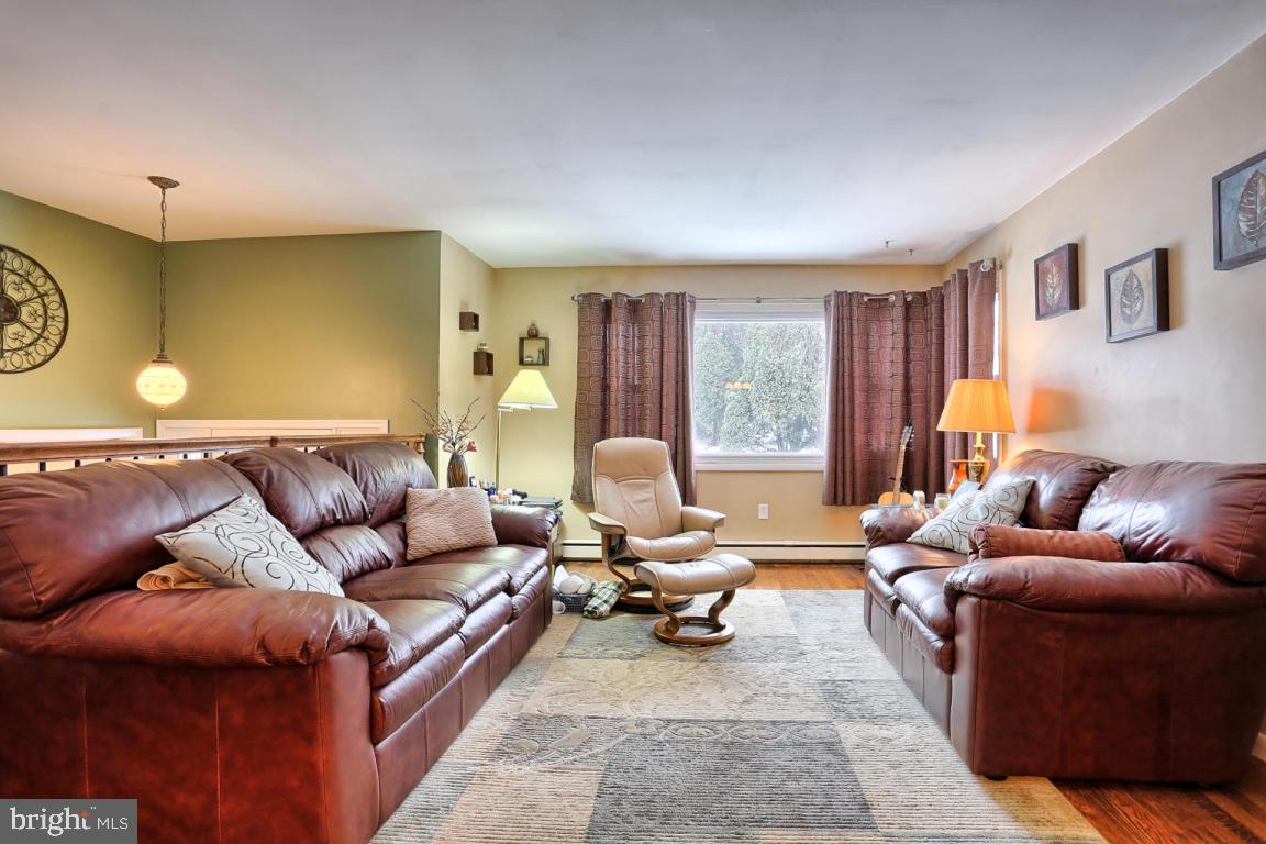 36 Quaker Hills Road Lancaster, PA 17603 - Photo 5 of 18 Gallery Image 5