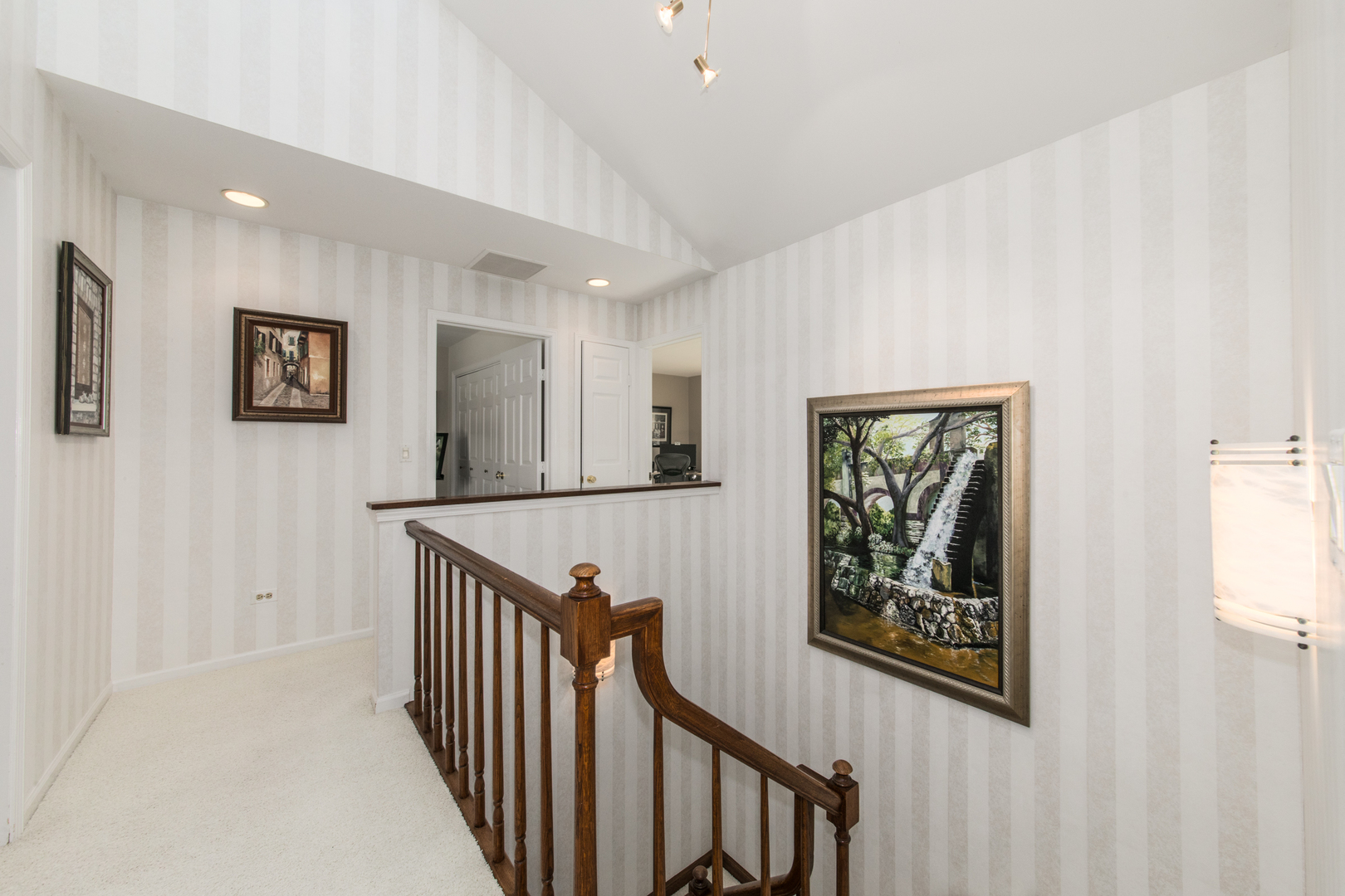 19 Park Lane Park Ridge, IL 60068 - Photo 24 of 35 Gallery Image 24