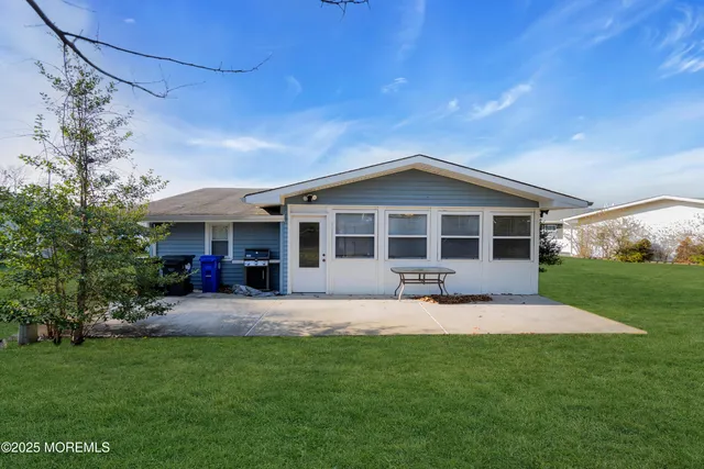 $315,000 | 9 Lodge Court, Brick, NJ 08724