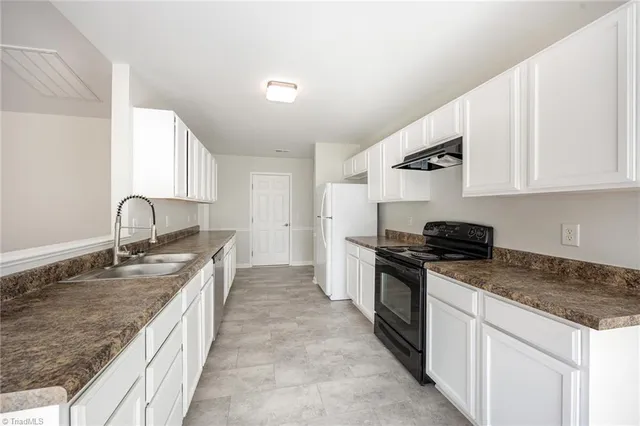 $299,900 | 104 Claystone Drive, Gibsonville, NC 27249