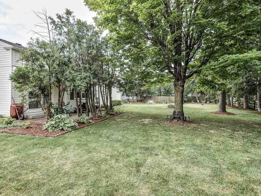 7404 Hope Farm Road Fort Wayne, IN 46815 - Photo 5 of 36 Gallery Image 5