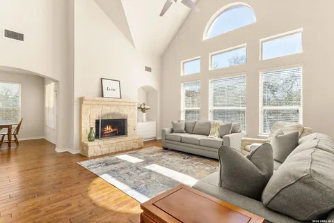 $599,900 | 24206 Middle Fork, San Antonio, TX 78258