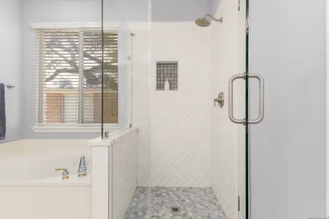 $599,900 | 24206 Middle Fork, San Antonio, TX 78258