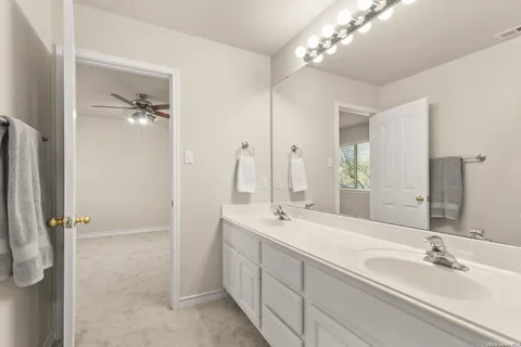 $599,900 | 24206 Middle Fork, San Antonio, TX 78258