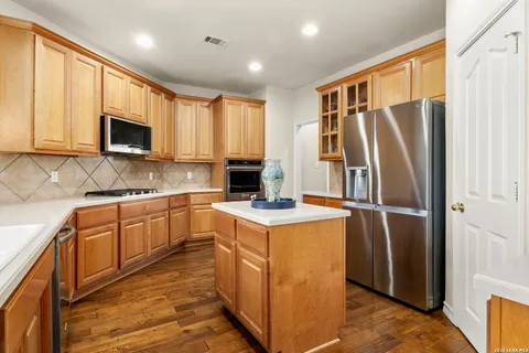 $599,900 | 24206 Middle Fork, San Antonio, TX 78258