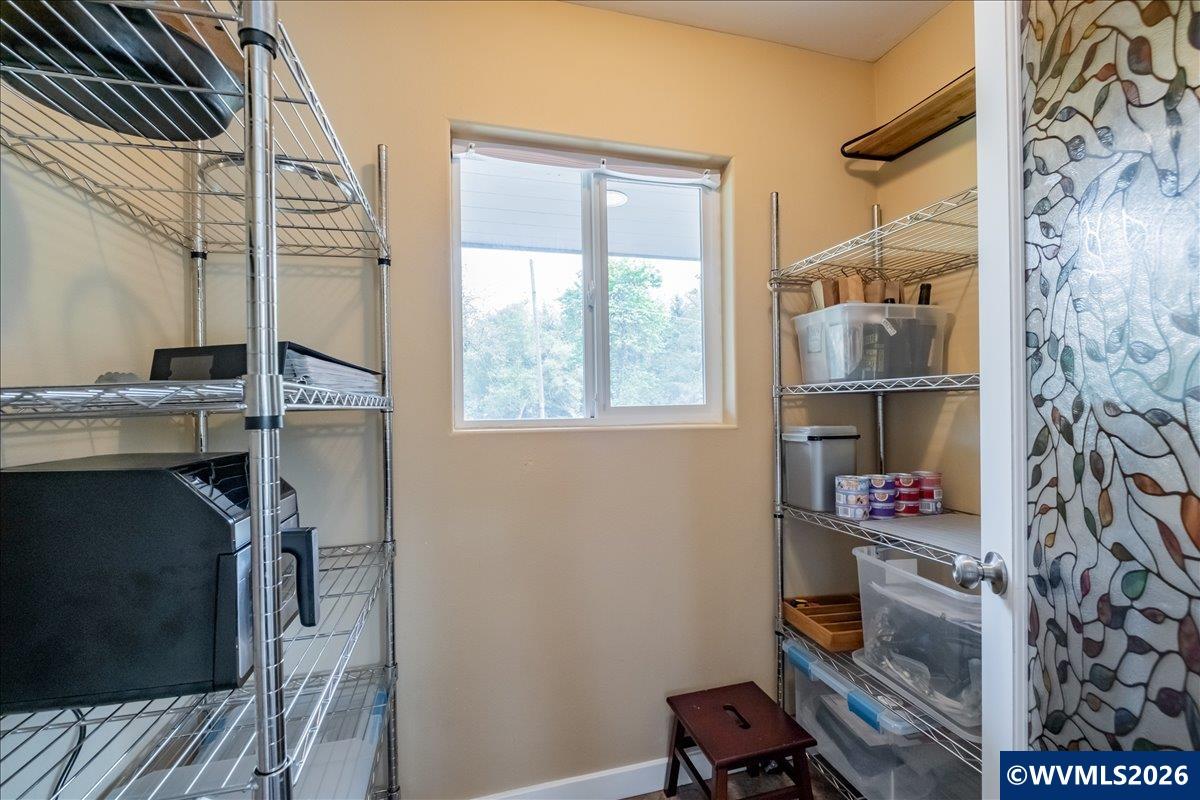 32973 Tennessee Road Southeast Lebanon, OR 97355 - Photo 13 of 49 Gallery Image 13