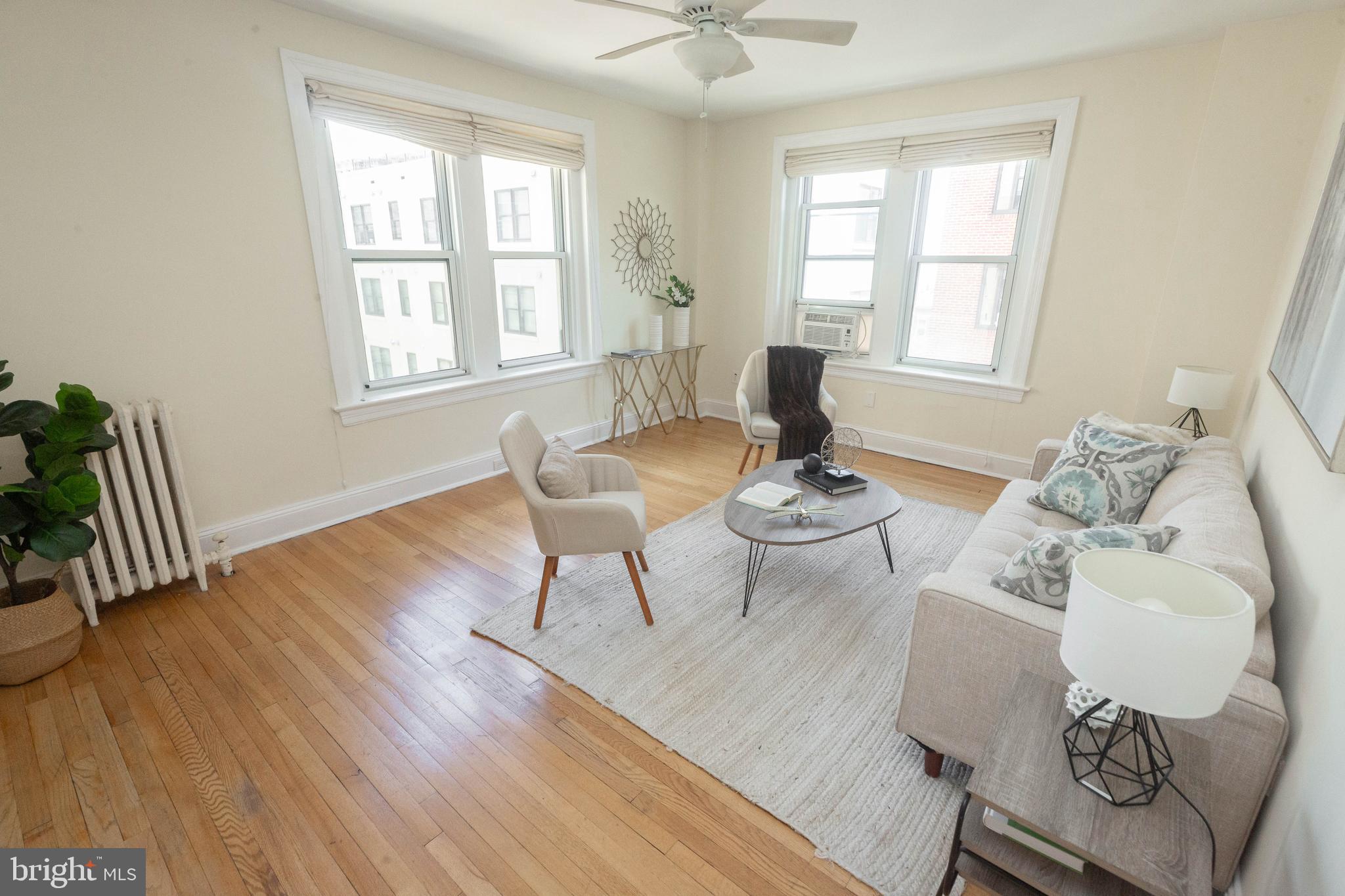1954 Columbia Road Northwest, Unit 410 Washington, DC 20009 - Photo 4 of 57