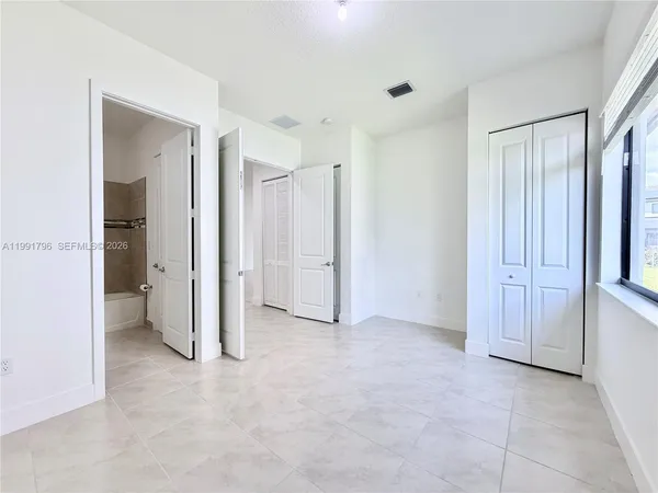 $2,700 | 5028 Gambero Way, Ave Maria, FL 34142