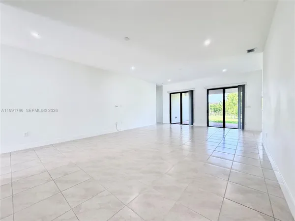 $2,700 | 5028 Gambero Way, Ave Maria, FL 34142