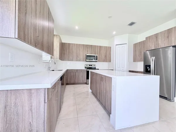 $2,700 | 5028 Gambero Way, Ave Maria, FL 34142