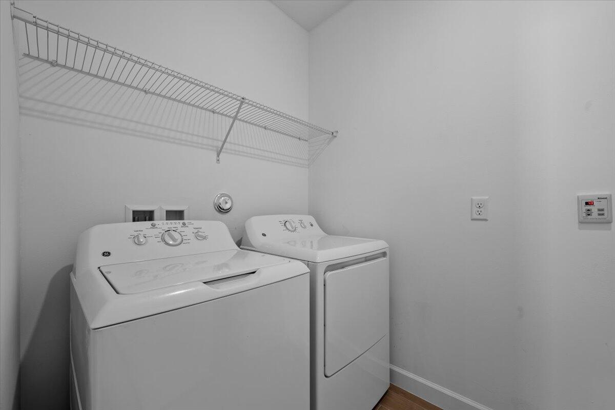 1367 Arrowhead Point Road Loxahatchee, FL 33470 - Photo 20 of 36 Laundry Room