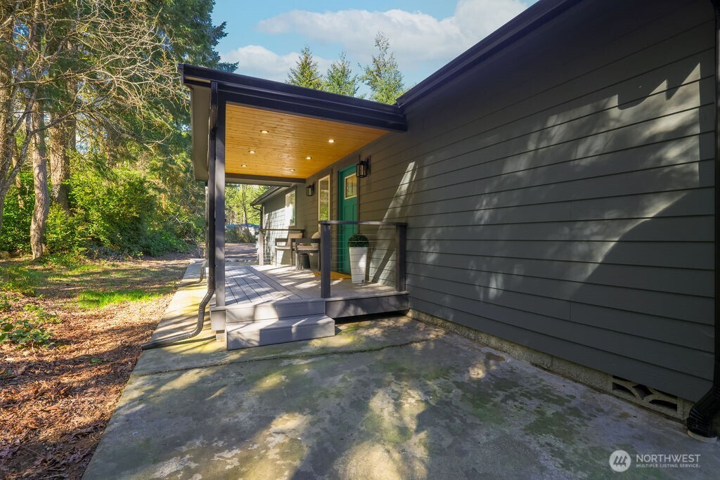 13317 Bandix Road Southeast Olalla, WA 98359 - Photo 22 of 28