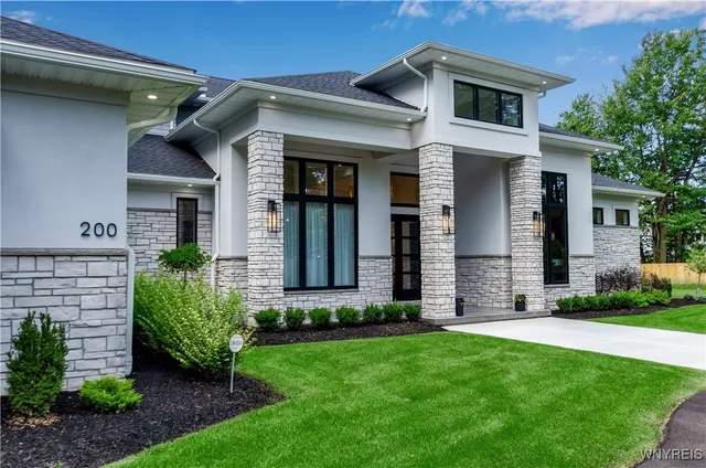 $4,000,000 | 200 Paradise Road, Amherst, NY 14051