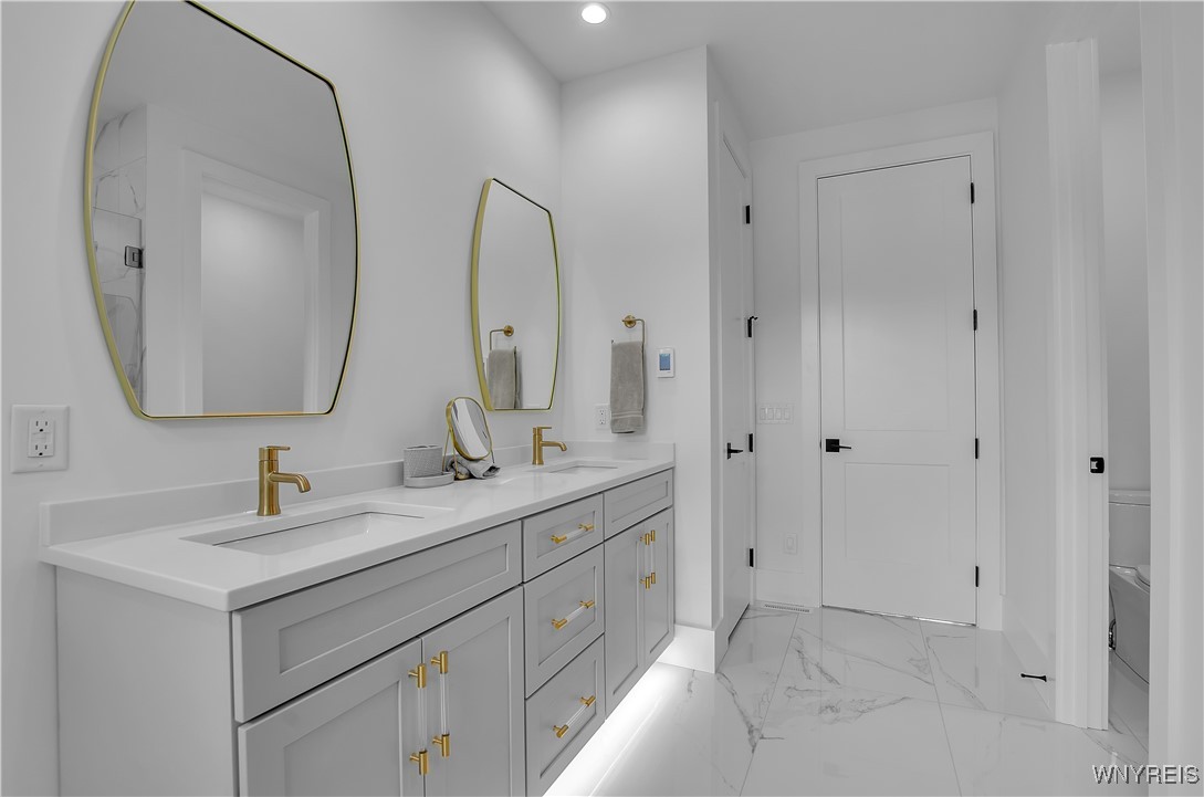 200 Paradise Road Amherst, NY 14051 - Photo 47 of 50