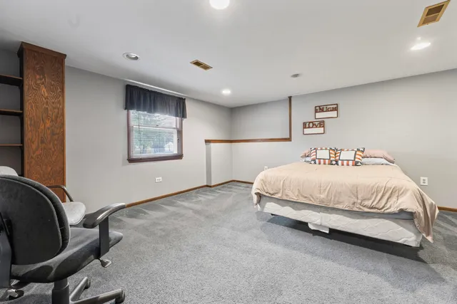 $369,000 | 10820 Bonnie Brae Street, Huntley, IL 60142