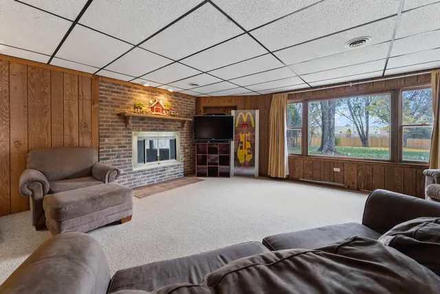 $369,000 | 10820 Bonnie Brae Street, Huntley, IL 60142