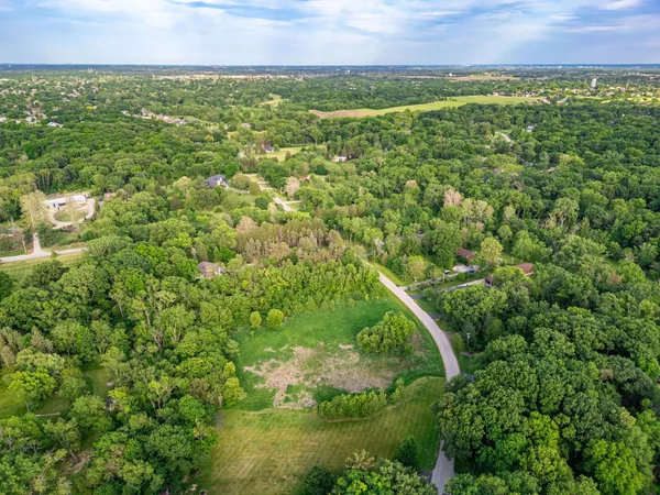 $899,900 | 14556 West Hickory Avenue, Lemont, IL 60439
