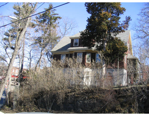 584 Centre Street Boston, MA 02130 - Photo 4 of 26 a view of a back yard