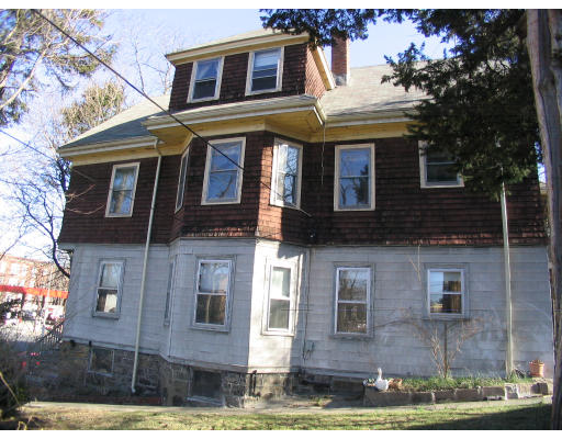 584 Centre Street Boston, MA 02130 - Photo 7 of 26 a front view of a house with garden