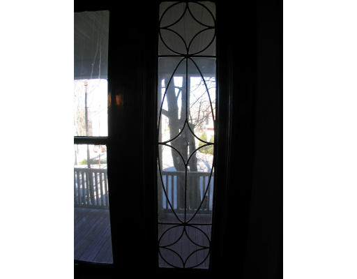 584 Centre Street Boston, MA 02130 - Photo 10 of 26 a view of a interior of the house