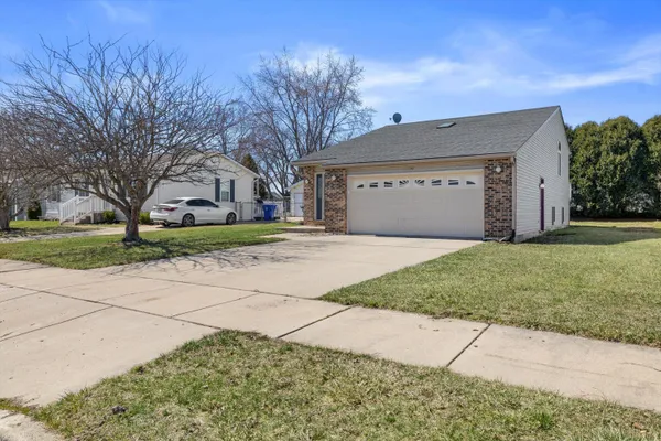 $339,900 | 1736 21st Avenue, Kenosha, WI 53140