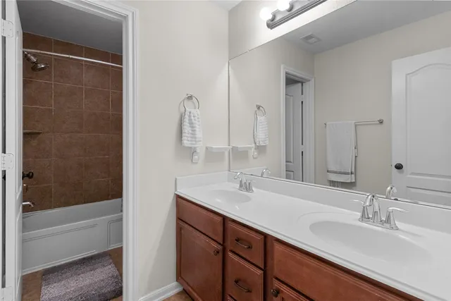 $2,700 | 216 Morgan Isle Lane, Dickinson, TX 77539